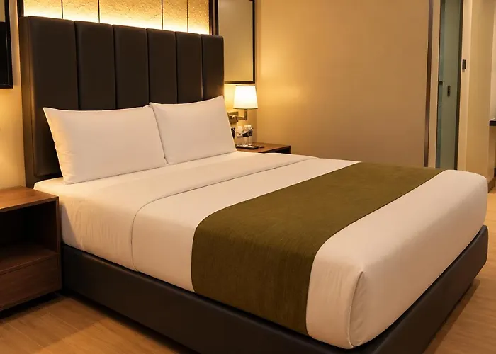 Vibe Buendia 3* Manila